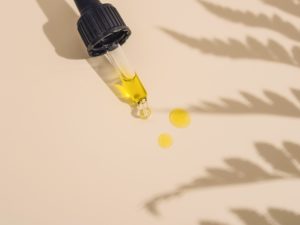 The Best Facial Oils – A Complete Skincare Routine Guide for Oily, Dry, or Combo Skin